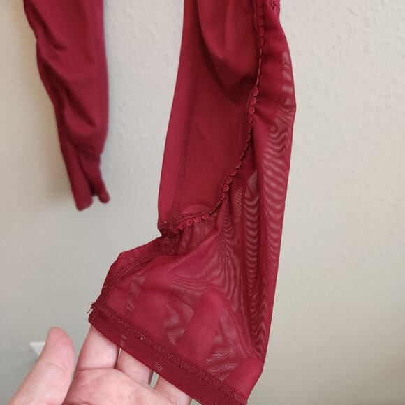 Kate‎ Spade Size Small Red Mesh Leggings Athleisure Wear - Picture 7 of 11